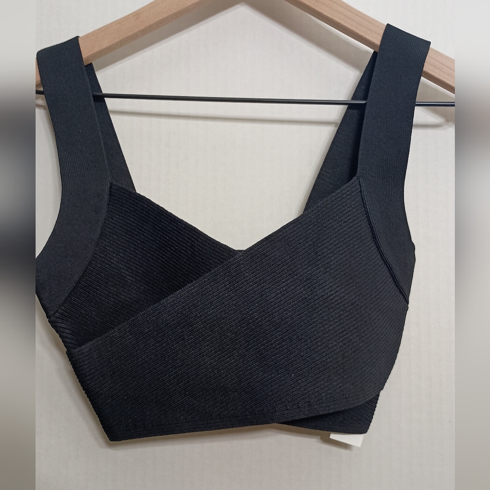 Rib-knit criss-cross cropped top